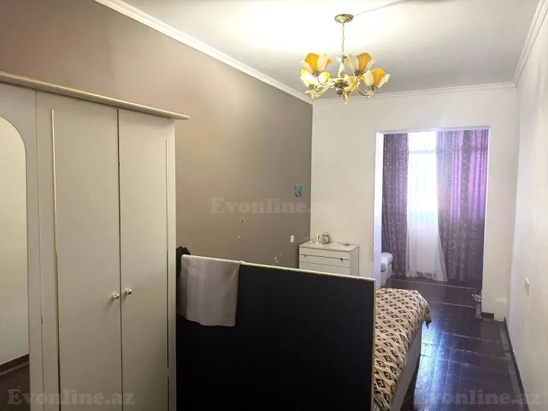 Satılır 2 otaqlı Mənzil Köhnə tikili 65 m² Nərimanov r. - şəkil 5