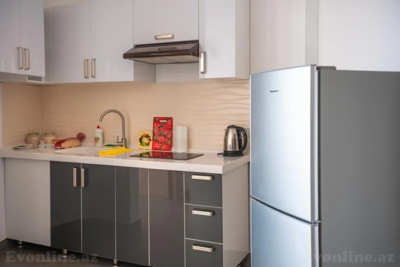 Kirayə verilir 2 otaqlı Mənzil Yeni tikili 50 m² 28 May m. - şəkil 6