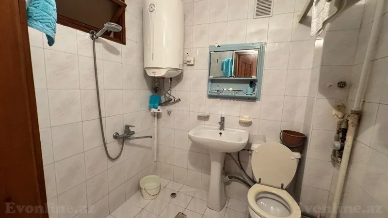 Satılır 3 otaqlı Mənzil Köhnə tikili 100 m² Gənclik m. - şəkil 12
