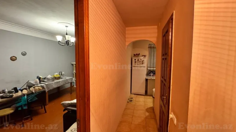 Satılır 3 otaqlı Mənzil Köhnə tikili 100 m² Gənclik m. - şəkil 22