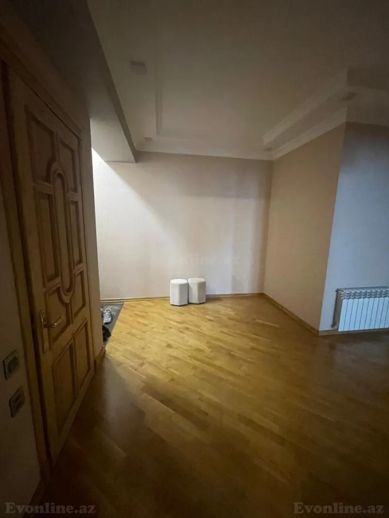 Satılır 3 otaqlı Mənzil Yeni tikili 127 m² Səbail r. - şəkil 14