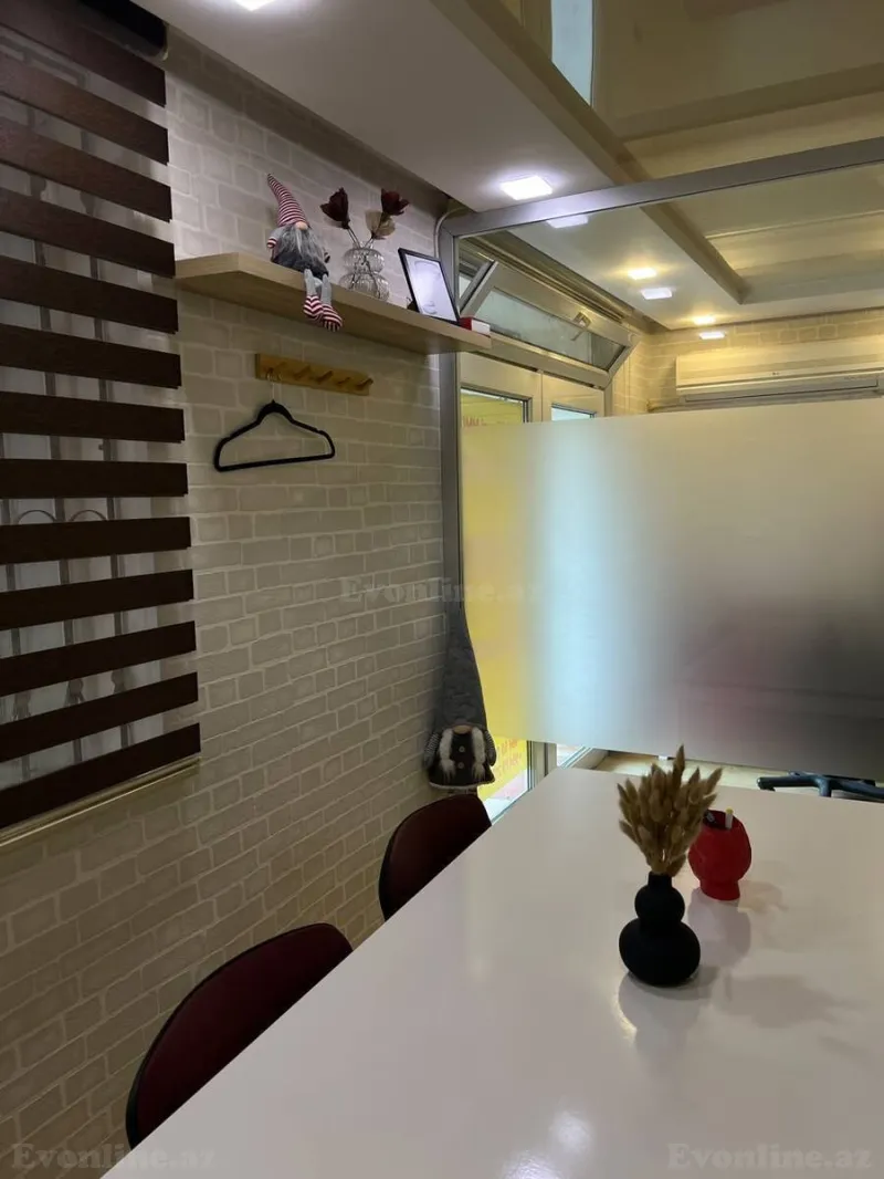 Kirayə verilir Ofis 10 m² Binəqədi r. - şəkil 3