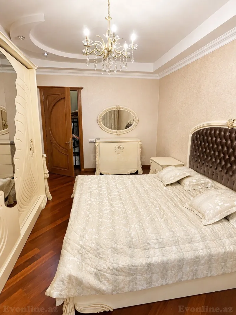 Satılır 3 otaqlı Mənzil Yeni tikili 168 m² 8 Noyabr m. - şəkil 8