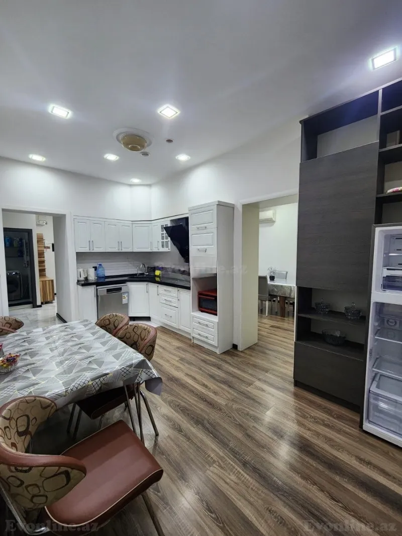 Kirayə verilir 3 otaqlı Mənzil Yeni tikili 105 m² Nəsimi r. - şəkil 4
