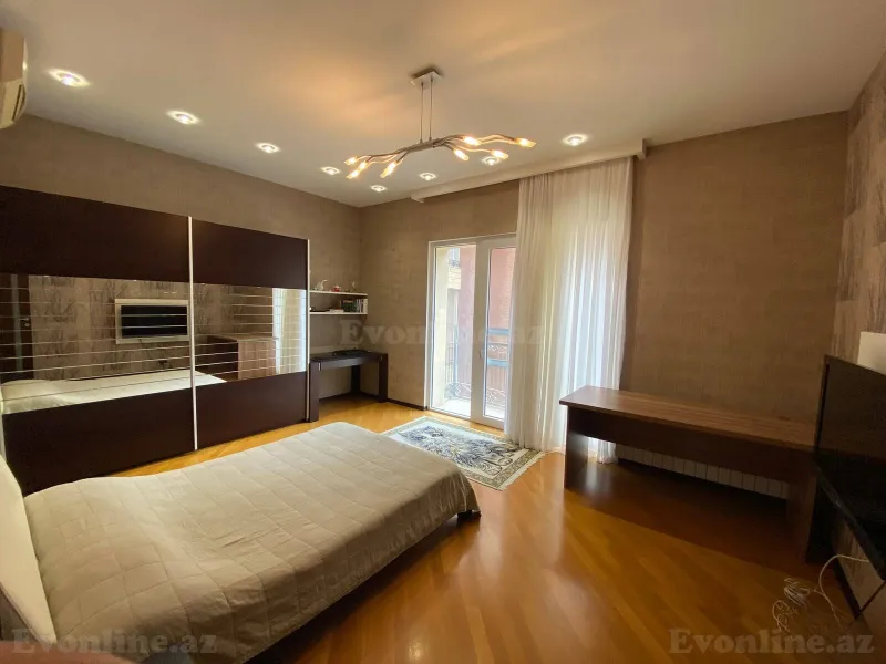 Satılır 4 otaqlı Mənzil Yeni tikili 200 m² 28 May m. - şəkil 6