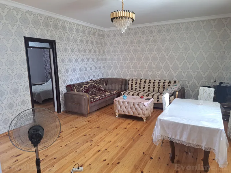 Satılır 6 otaqlı Həyət evi 4 m² Qobu - şəkil 4