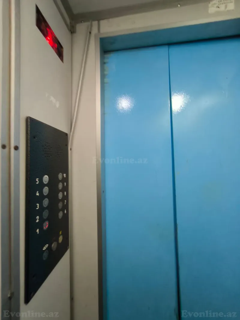 Satılır 2 otaqlı Mənzil Köhnə tikili 41 m² Gənclik m. - şəkil 8