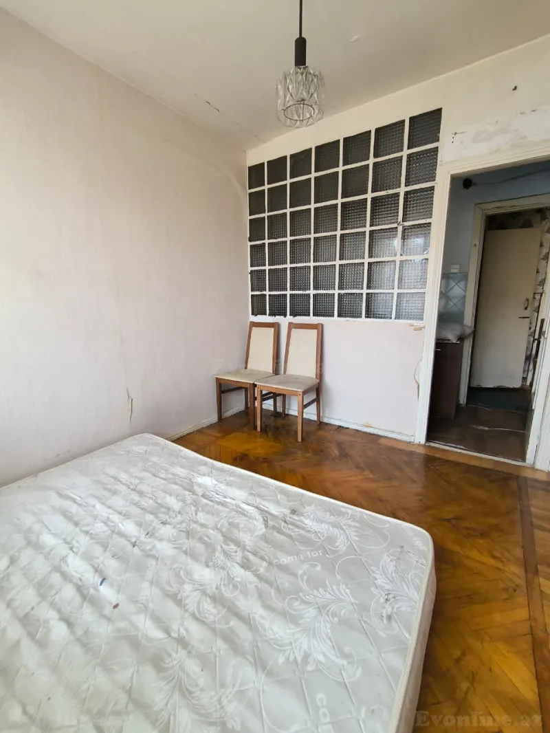 Satılır 2 otaqlı Mənzil Köhnə tikili 41 m² Gənclik m. - şəkil 14
