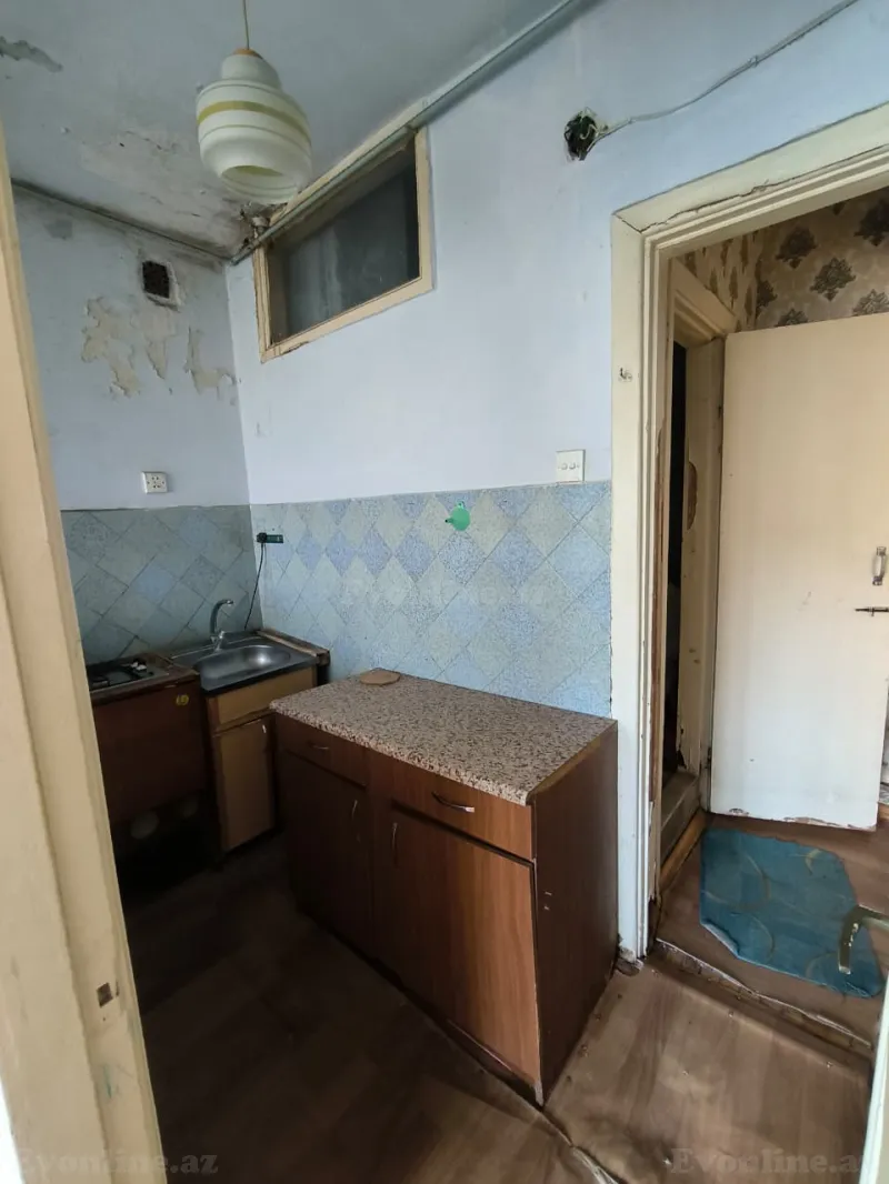 Satılır 2 otaqlı Mənzil Köhnə tikili 41 m² Gənclik m. - şəkil 20