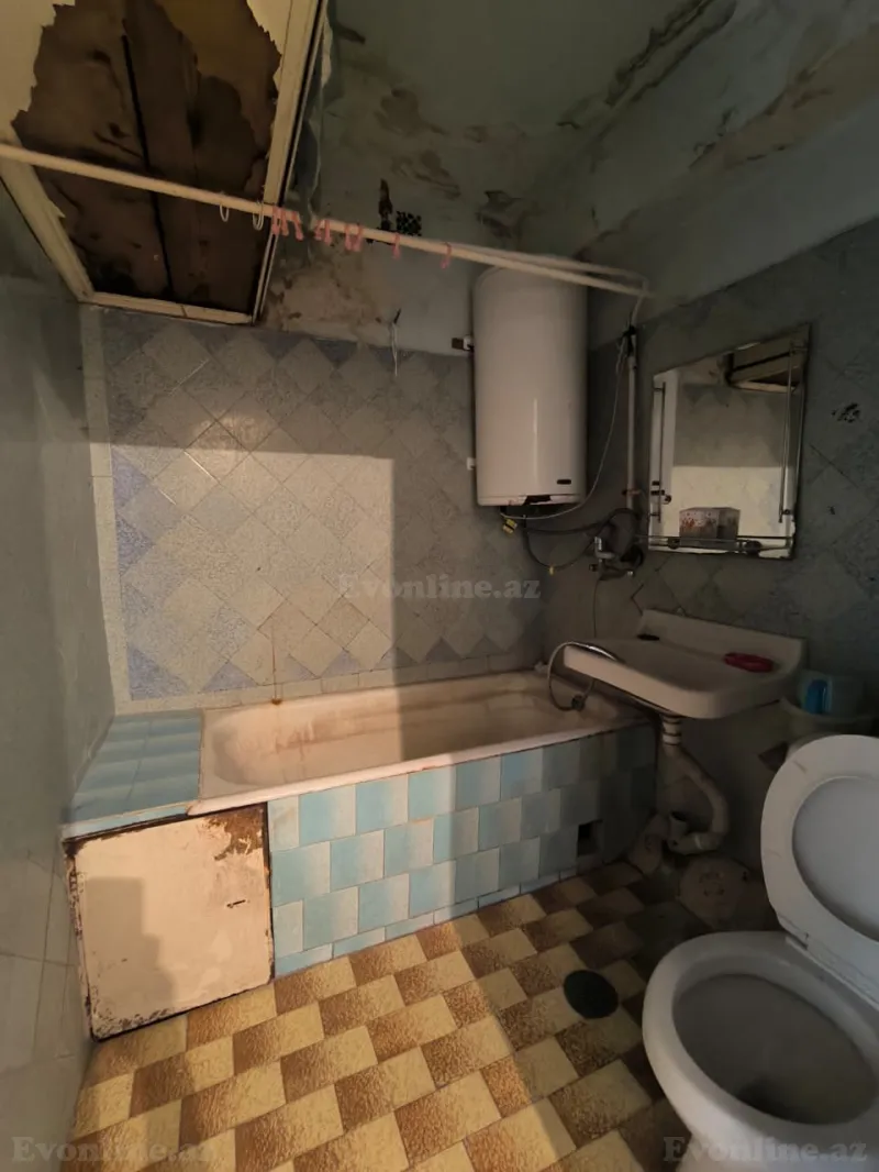 Satılır 2 otaqlı Mənzil Köhnə tikili 41 m² Gənclik m. - şəkil 21