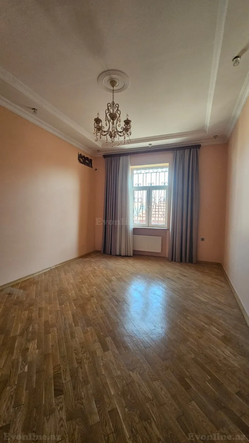 Kirayə verilir 10 otaqlı Həyət evi 5.8 m² Atatürk pr. - şəkil 9