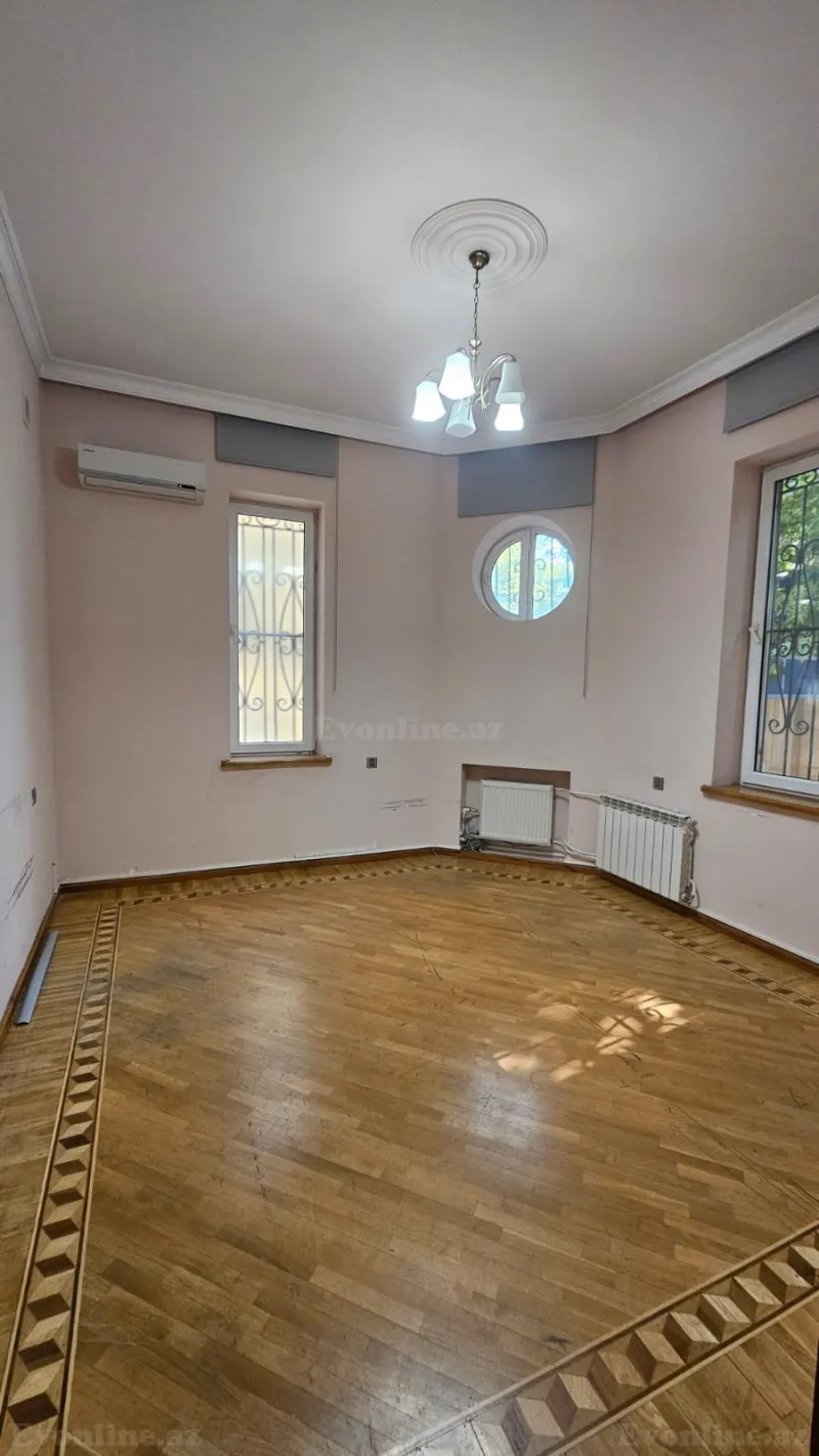 Kirayə verilir 10 otaqlı Həyət evi 5.8 m² Atatürk pr. - şəkil 11