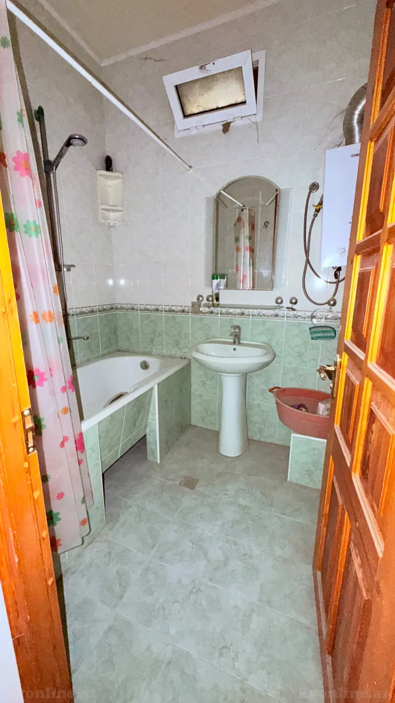 Satılır 5 otaqlı Həyət evi 195 m² Bülbülə - şəkil 14
