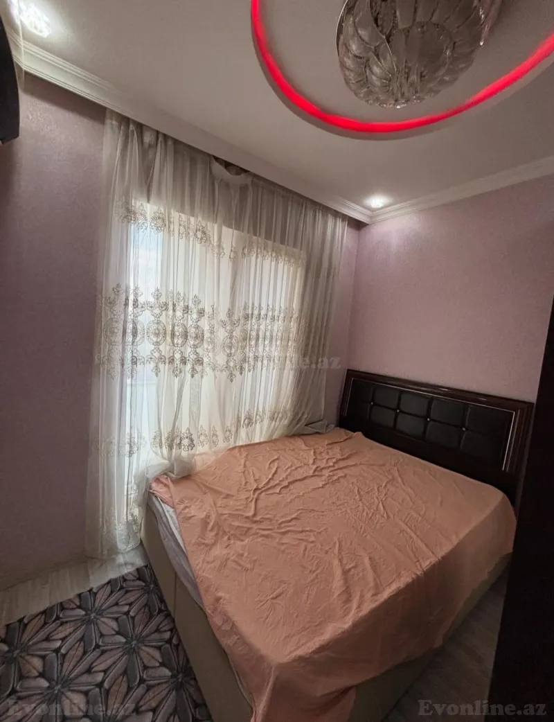 Kirayə verilir 3 otaqlı Mənzil Yeni tikili 70 m² Elmlər Akademiyası m.