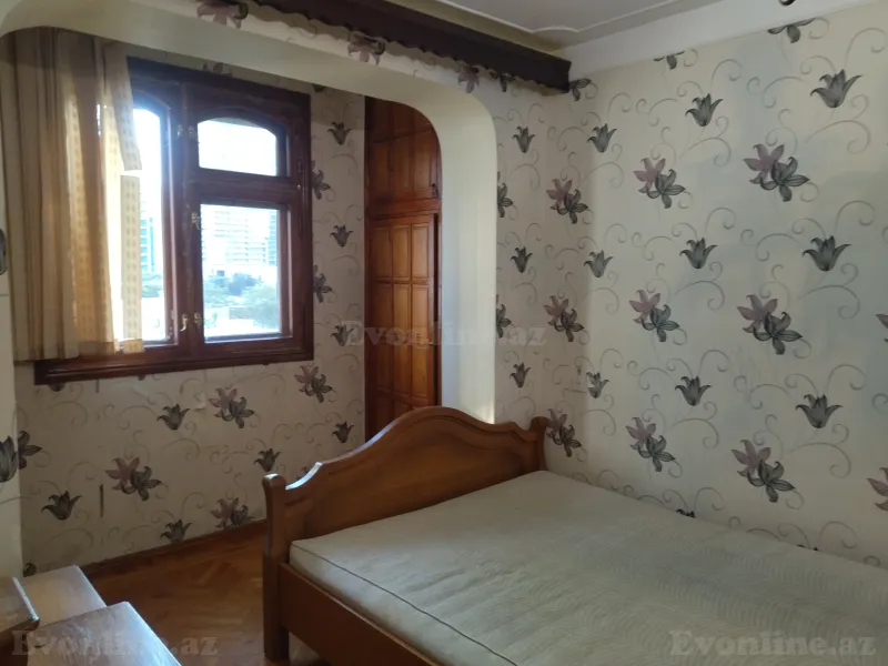 Kirayə verilir 3 otaqlı Mənzil Köhnə tikili 90 m² 8 Noyabr m. - şəkil 5