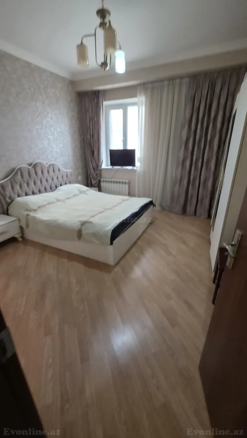 Satılır 4 otaqlı Mənzil Köhnə tikili 110 m² Yasamal - şəkil 7