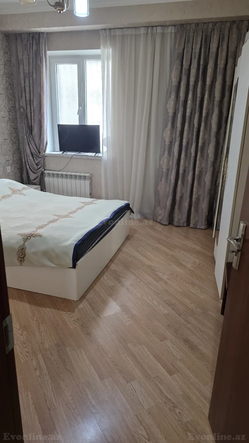 Satılır 4 otaqlı Mənzil Köhnə tikili 110 m² Yasamal - şəkil 9