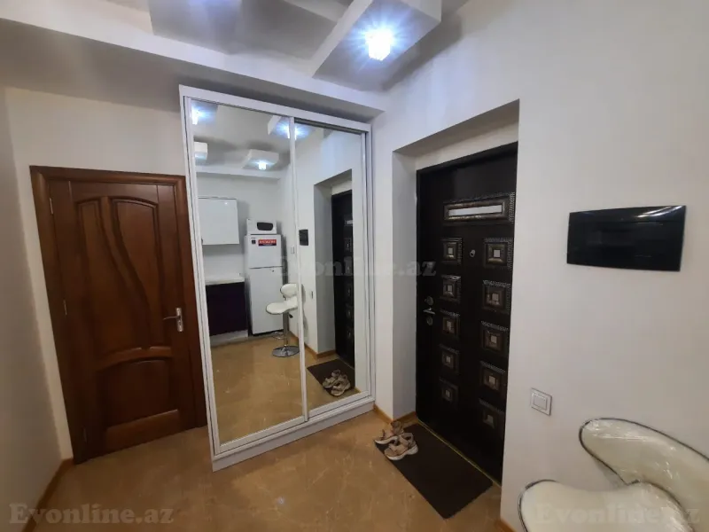 Kirayə verilir 2 otaqlı Mənzil Yeni tikili 68 m² 28 May m. - şəkil 2