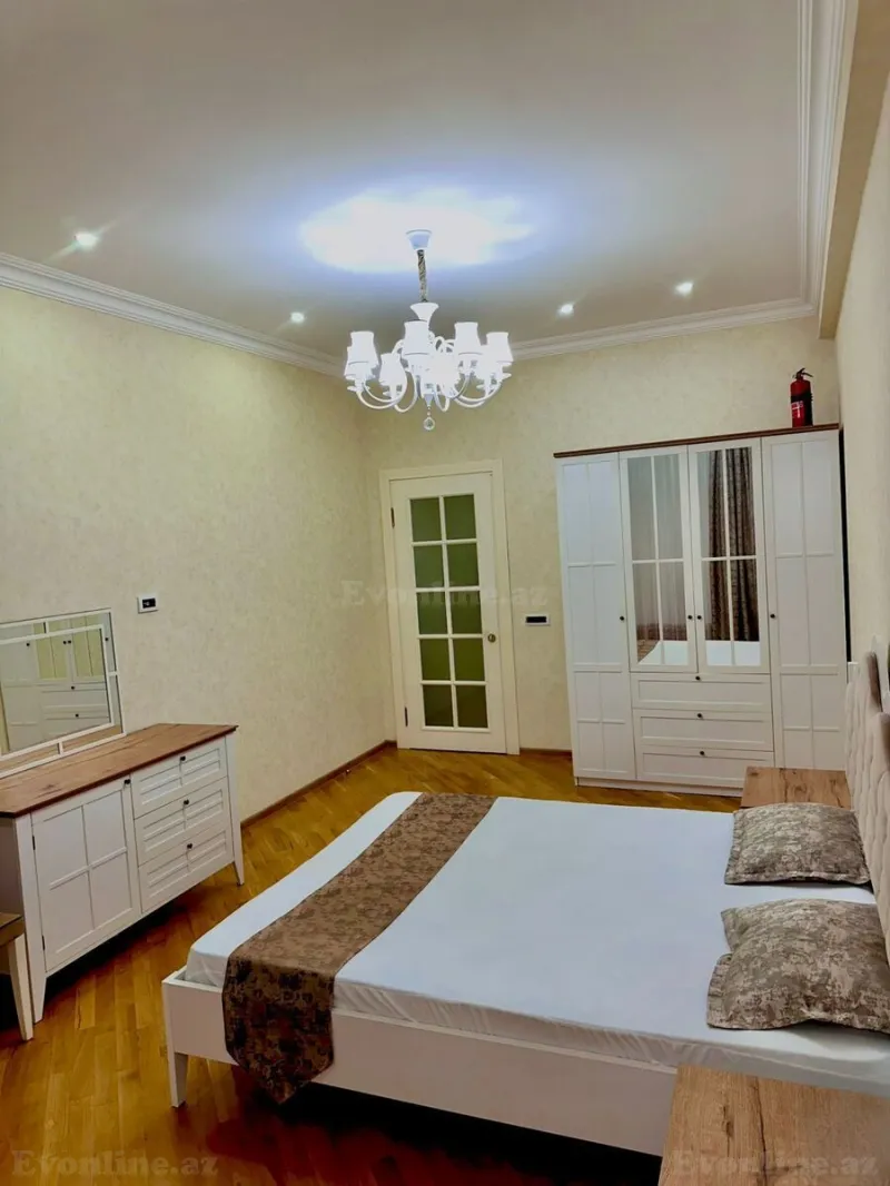 Kirayə verilir 3 otaqlı Mənzil Yeni tikili 120 m² 28 May m. - şəkil 12