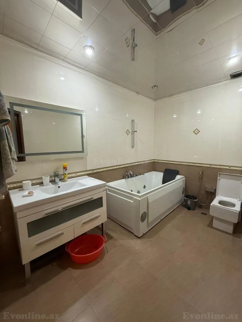 Satılır 2 otaqlı Mənzil Yeni tikili 125 m² Nəsimi r. - şəkil 7