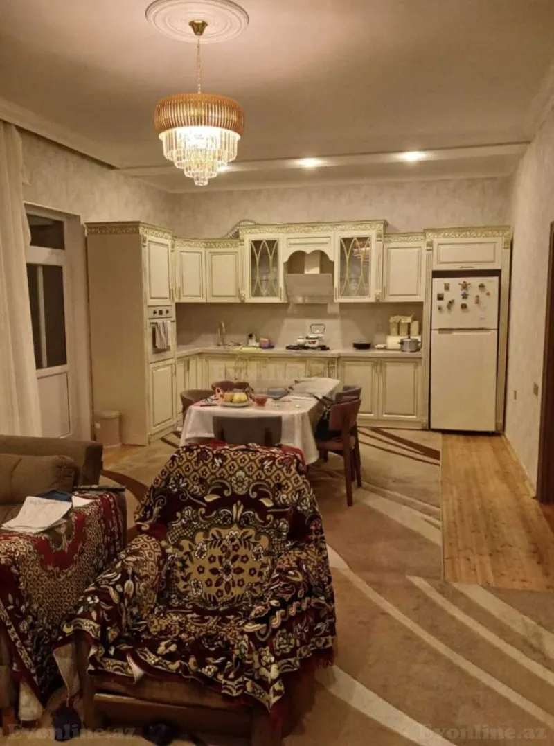 Satılır 5 otaqlı Həyət evi 200 m² Gəncə - şəkil 5