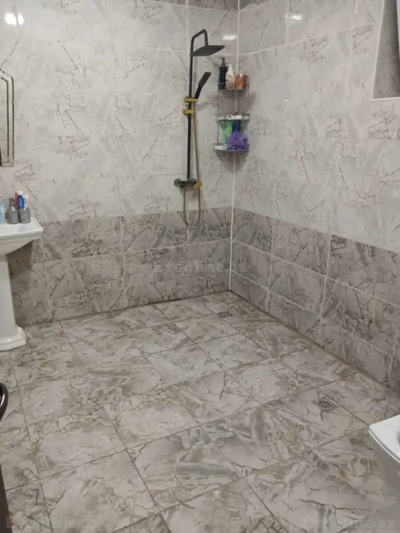 Satılır 5 otaqlı Həyət evi 200 m² Gəncə - şəkil 14