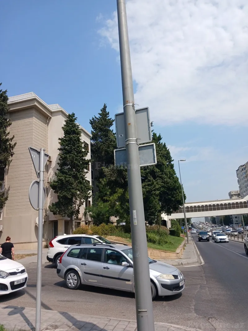 Satılır 1 otaqlı Mənzil Köhnə tikili 40 m² 8-ci mikrorayon - şəkil 6