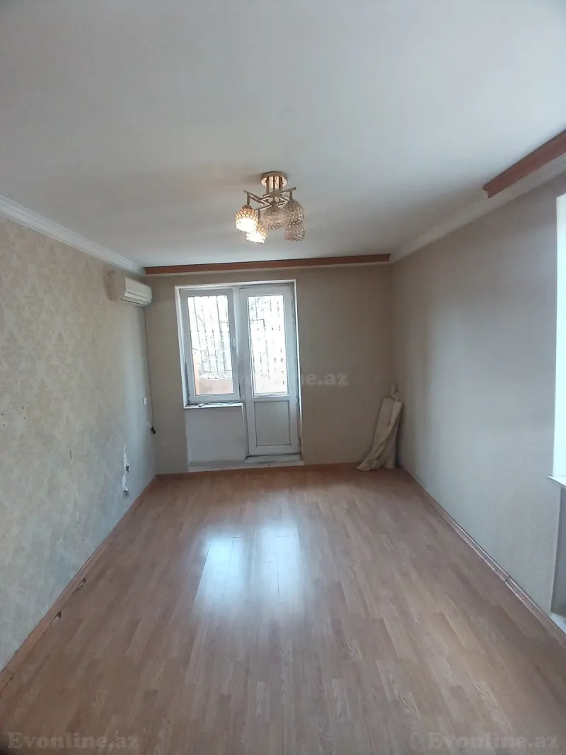 Satılır 1 otaqlı Mənzil Köhnə tikili 40 m² 8-ci mikrorayon - şəkil 7