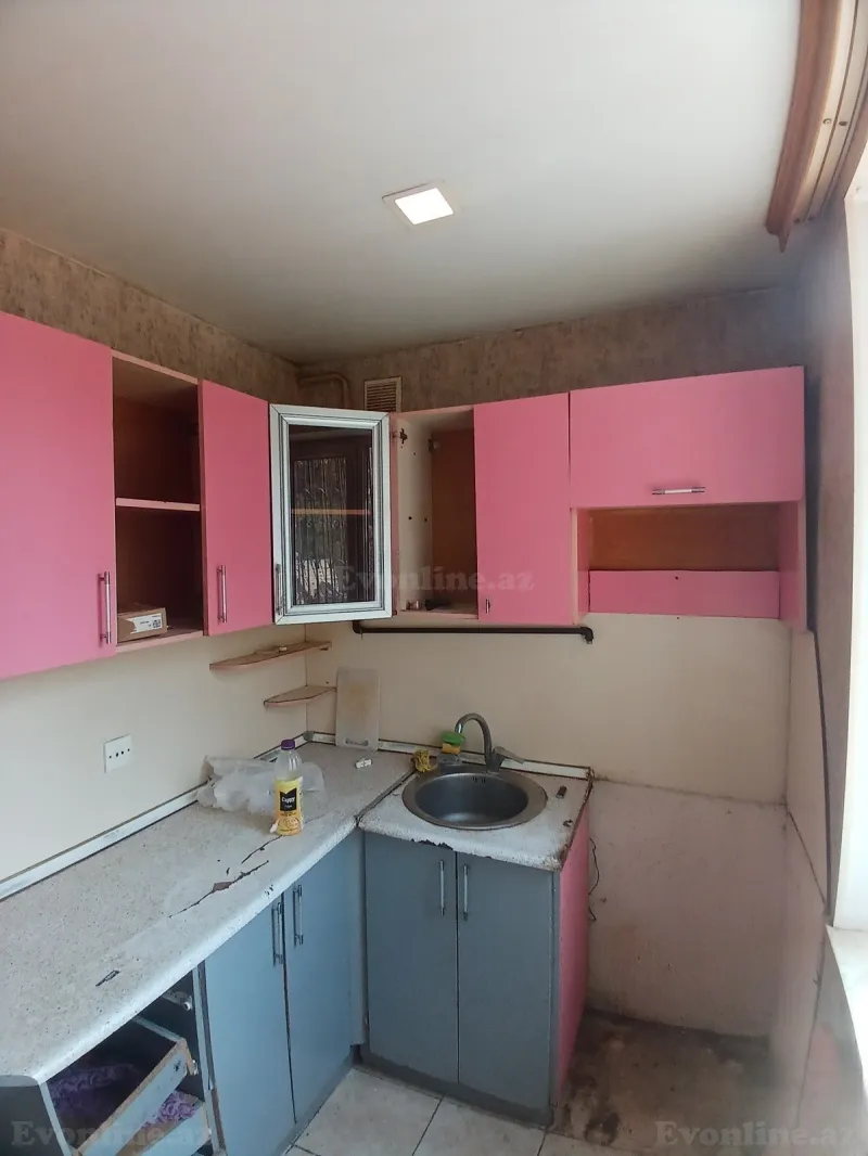 Satılır 1 otaqlı Mənzil Köhnə tikili 40 m² 8-ci mikrorayon - şəkil 13