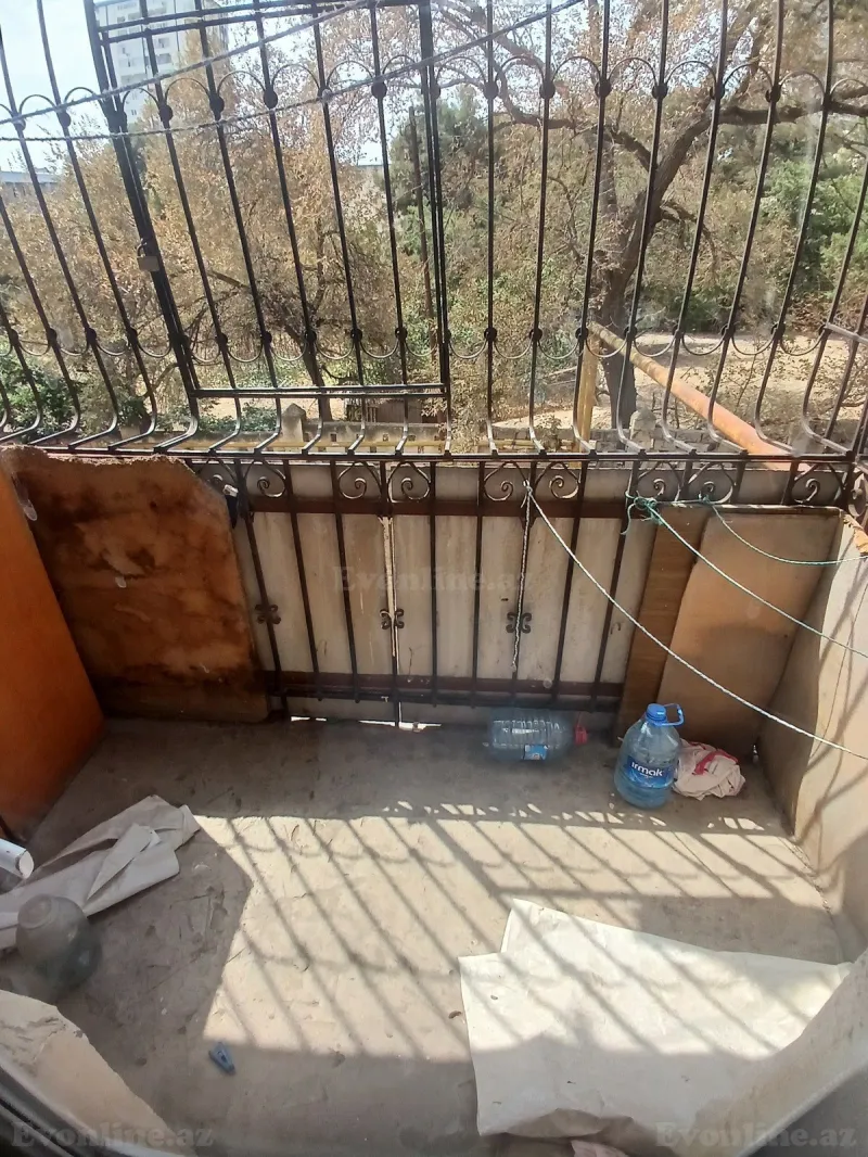 Satılır 1 otaqlı Mənzil Köhnə tikili 40 m² 8-ci mikrorayon - şəkil 14