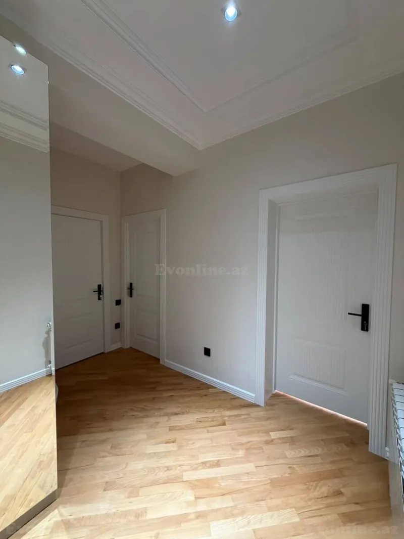 Satılır 2 otaqlı Mənzil Yeni tikili 70 m² Həzi Aslanov m. - şəkil 3