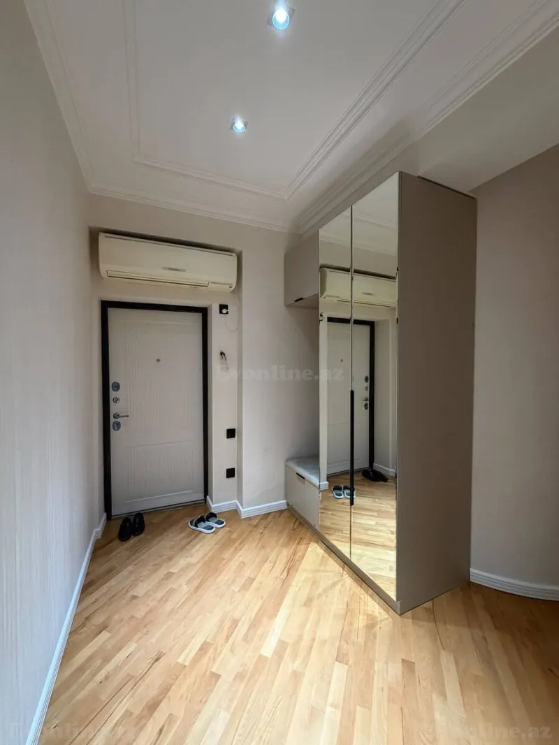 Satılır 2 otaqlı Mənzil Yeni tikili 70 m² Həzi Aslanov m. - şəkil 16