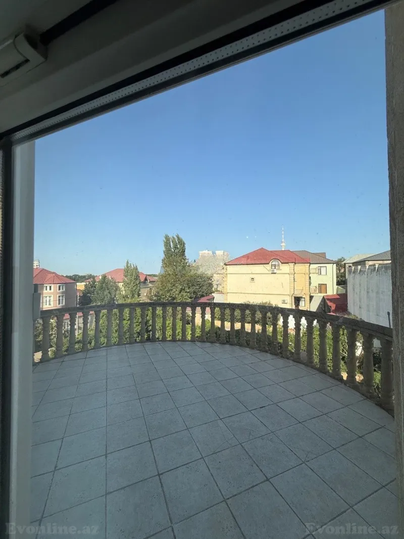 Satılır 12 otaqlı Həyət evi 600 m² Badamdar - şəkil 7