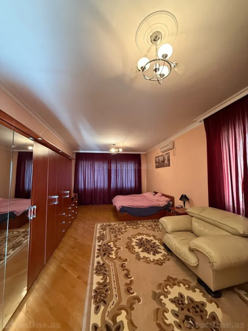 Satılır 12 otaqlı Həyət evi 600 m² Badamdar - şəkil 9