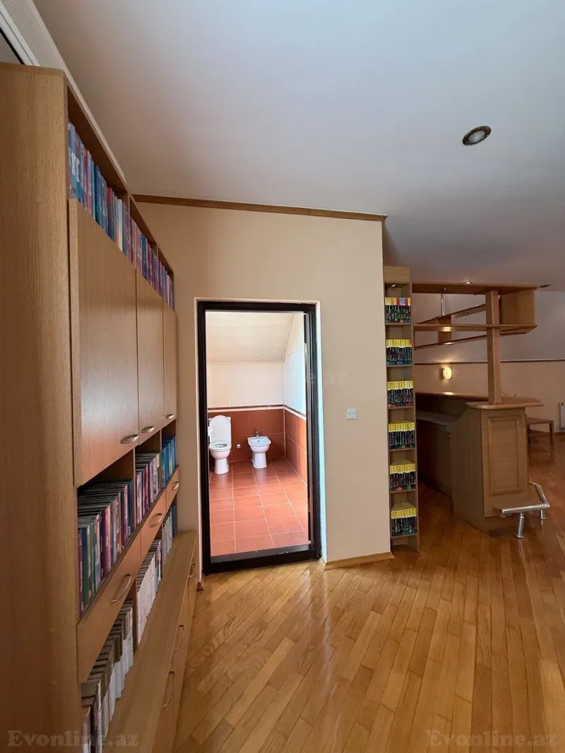 Satılır 12 otaqlı Həyət evi 600 m² Badamdar - şəkil 18