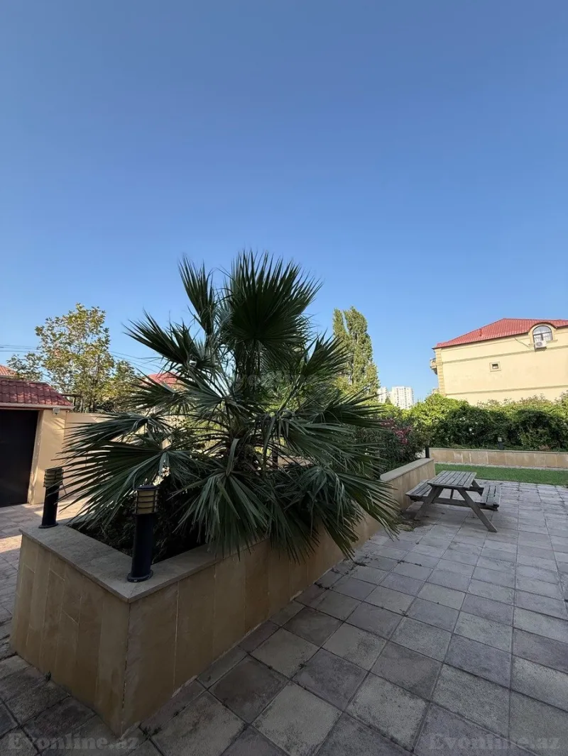 Satılır 12 otaqlı Həyət evi 600 m² Badamdar - şəkil 20