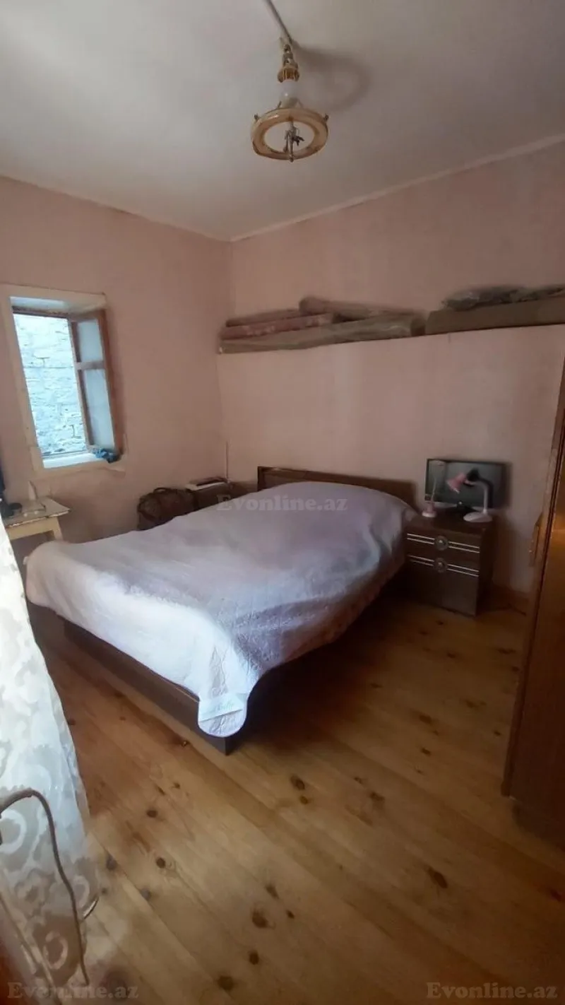 Satılır 2 otaqlı Mənzil Köhnə tikili 51 m² Səbail r. - şəkil 3