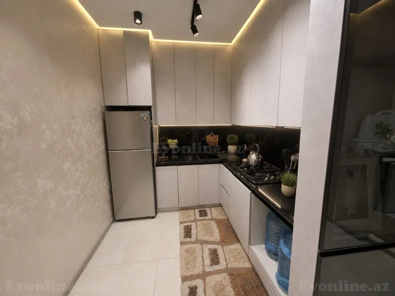Satılır 2 otaqlı Mənzil Yeni tikili 65 m² Nəsimi r. - şəkil 6