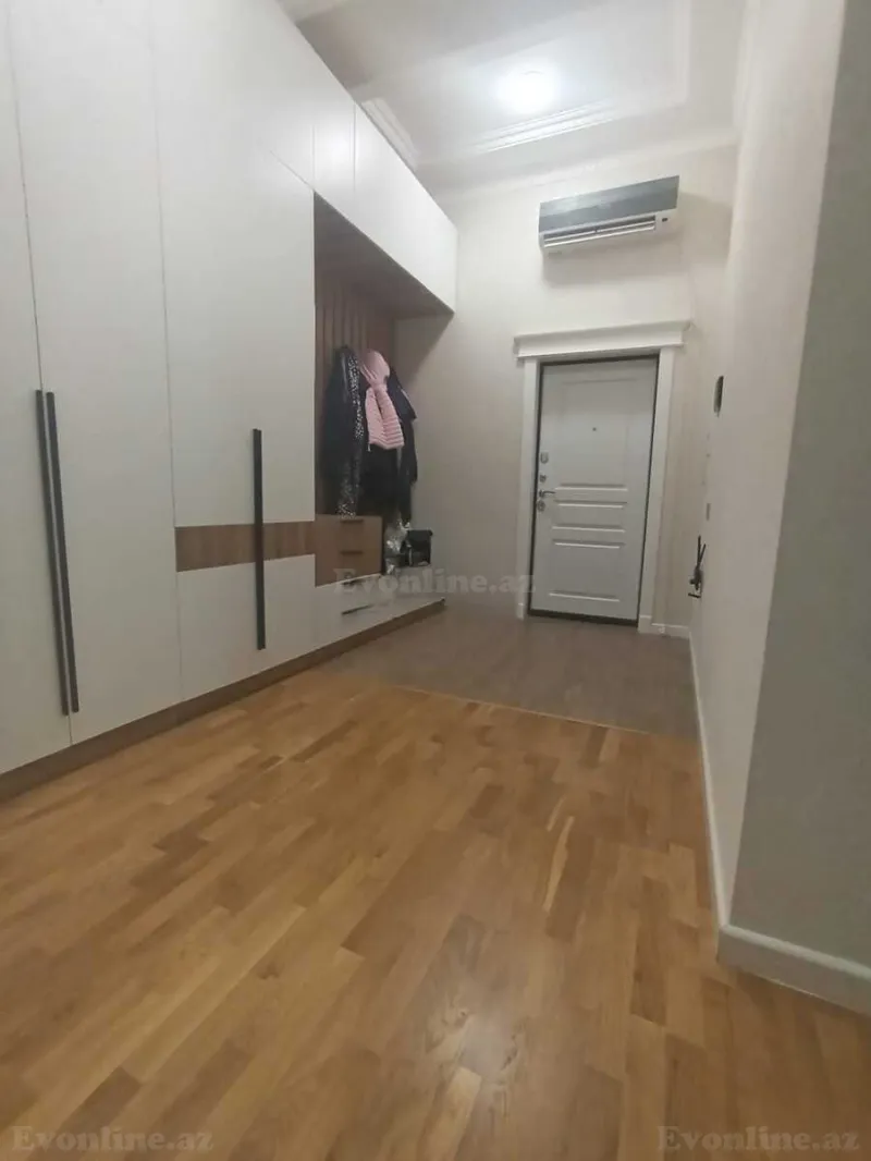 Satılır 4 otaqlı Mənzil Yeni tikili 105 m² Sumqayıt