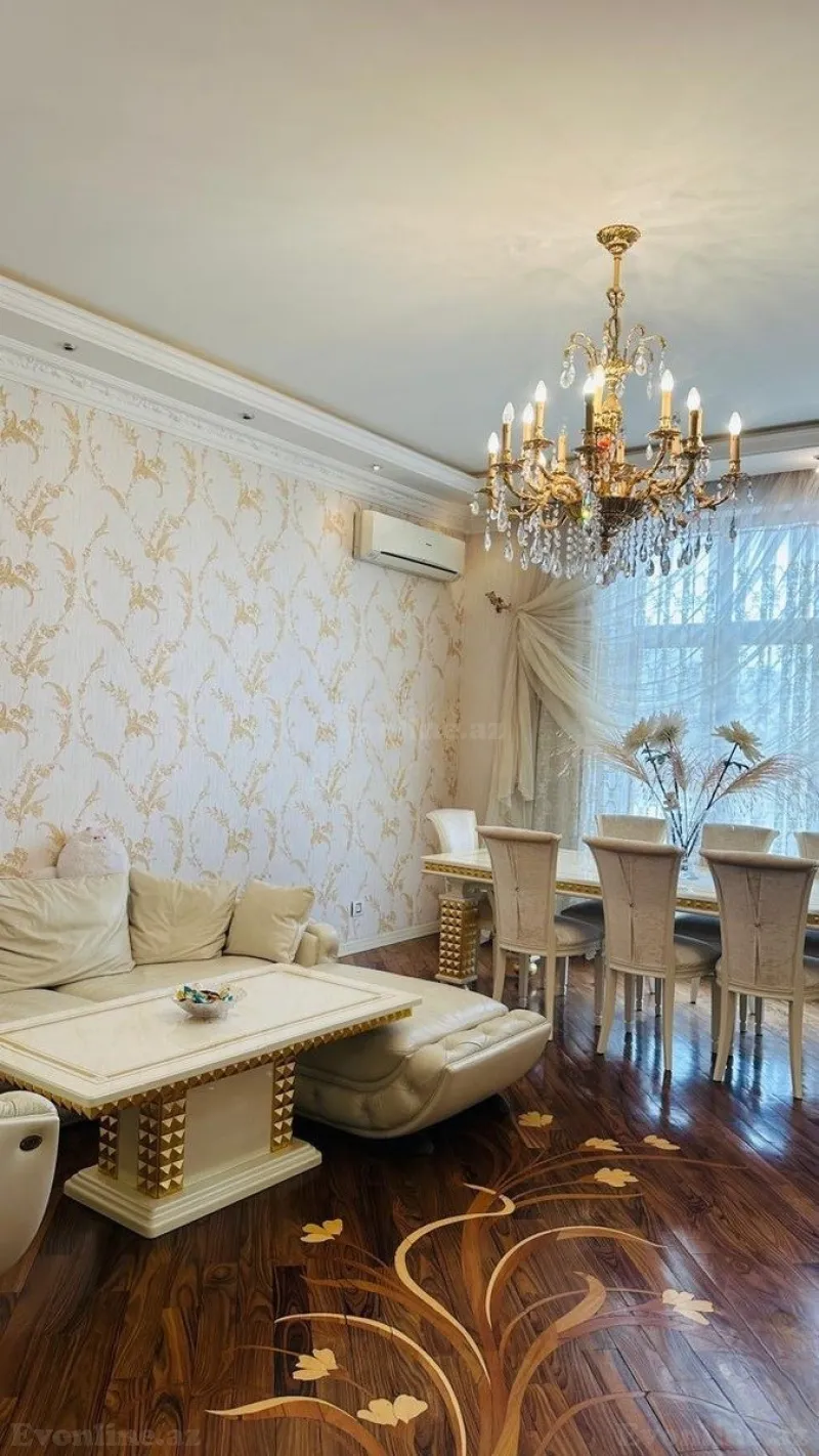 Satılır 3 otaqlı Mənzil Yeni tikili 120 m² Səbail r. - şəkil 9