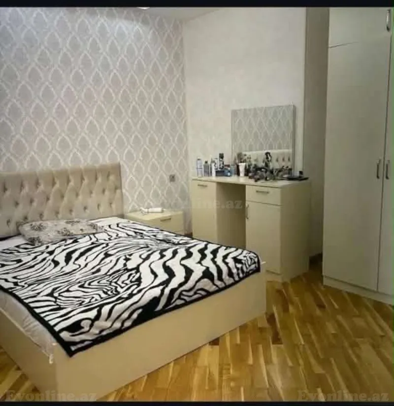 3 otaqlı Mənzil 108 m² 20 Yanvar m. Kirayə verilir