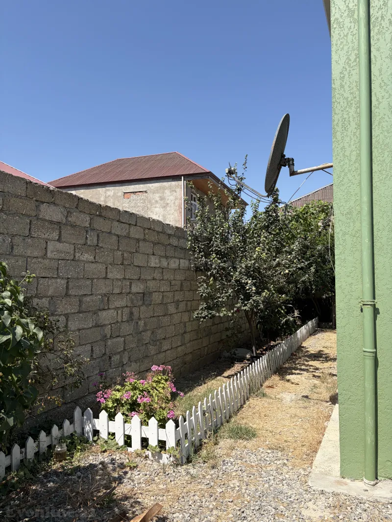 Satılır 4 otaqlı Həyət evi 100 m² Yeni Ramana - şəkil 3