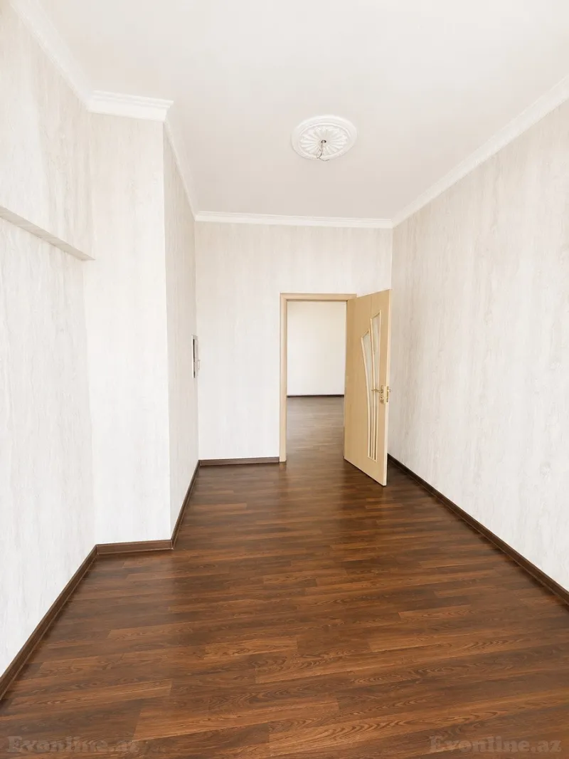 Satılır 3 otaqlı Mənzil Yeni tikili 75 m² Memar Əcəmi m. - şəkil 3