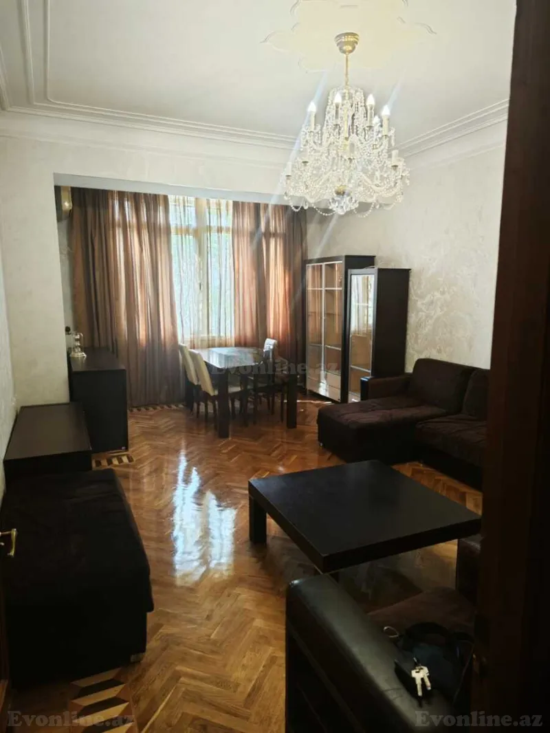 3 otaqlı Mənzil 92 m² Gənclik m. Kirayə verilir