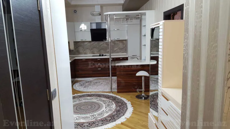 Kirayə verilir 2 otaqlı Mənzil Yeni tikili 100 m² 28 May m. - şəkil 13