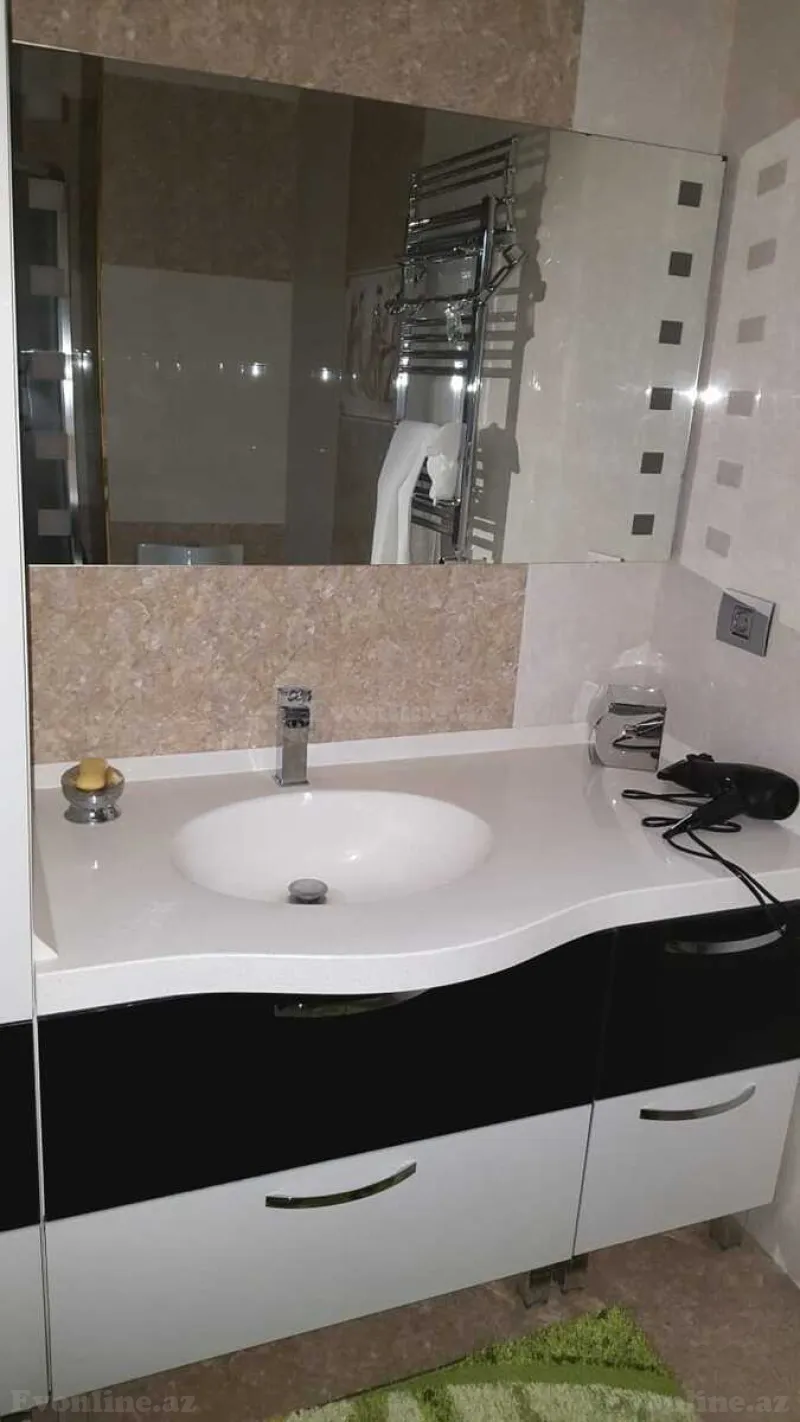 Kirayə verilir 2 otaqlı Mənzil Yeni tikili 100 m² 28 May m. - şəkil 16