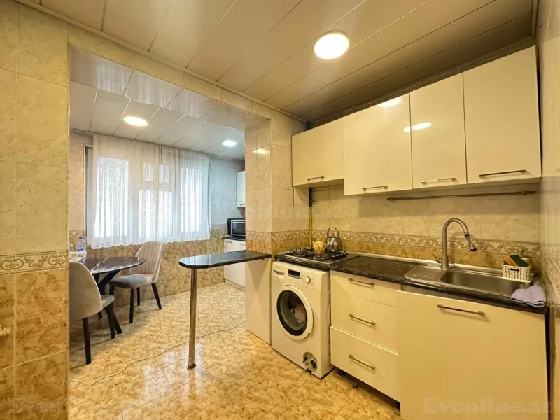 Satılır 3 otaqlı Mənzil Köhnə tikili 70 m² Gənclik m. - şəkil 12