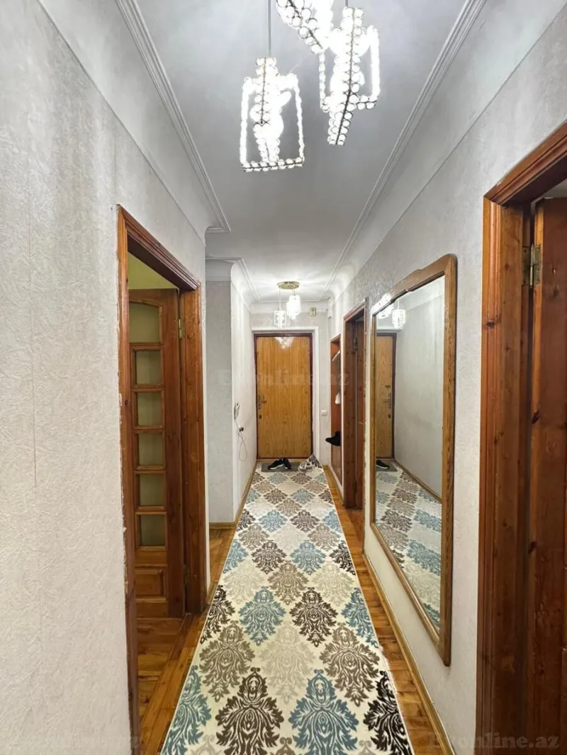 Satılır 3 otaqlı Mənzil Köhnə tikili 70 m² Gənclik m. - şəkil 13