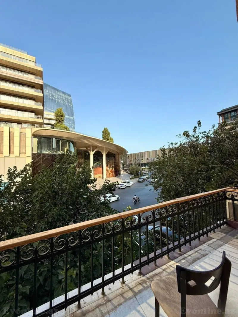 1 otaqlı Mənzil 45 m² 28 May m. Kirayə verilir