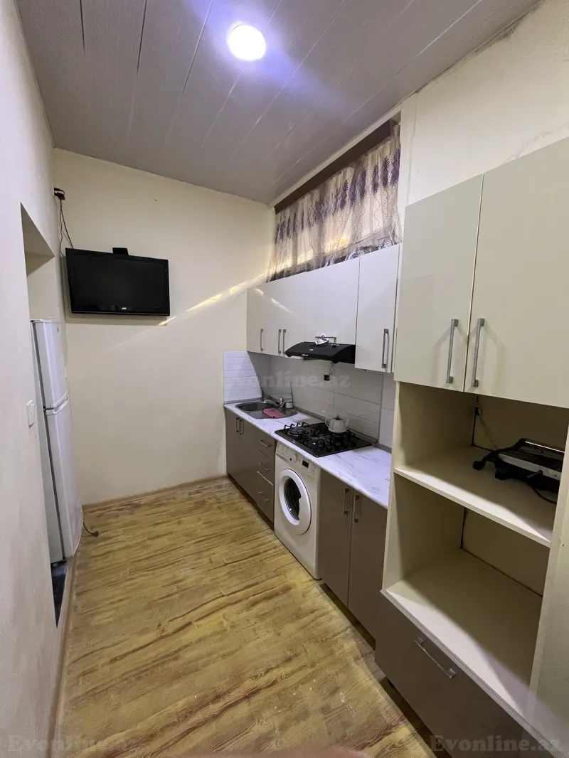 Kirayə verilir 4 otaqlı Mənzil Köhnə tikili 110 m² 28 May m. - şəkil 9
